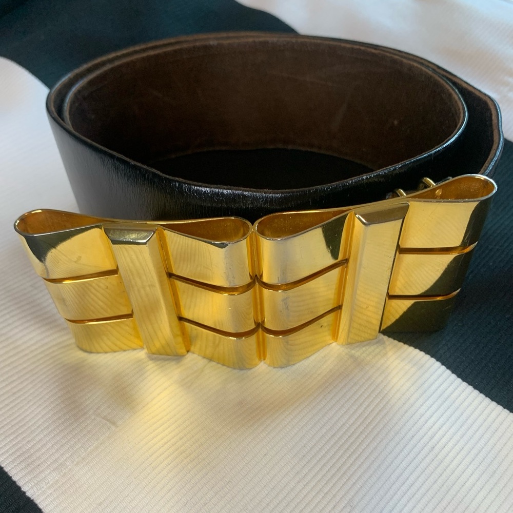 Vintage Geoffrey Beene Black Leather Belt with Gold Bow Unique Buckle